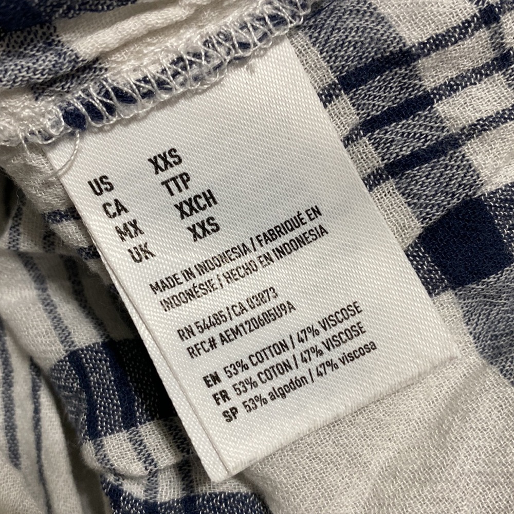 American Eagle Boyfriend Fit Plaid Button Down Shirt - Picture 5 of 8